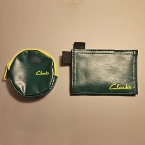 Clarks Signature Green Card Holder and Round Coin Pouch
